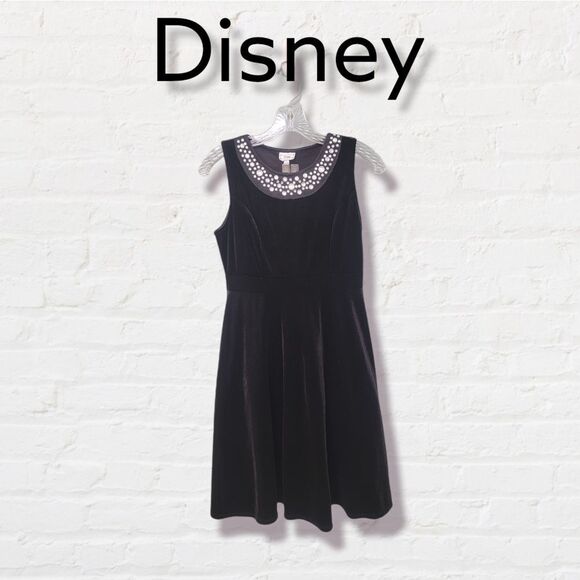 Disney D-Signed Descendants Velvet Dress /‎ Costume •Rhinestone Neckline - Picture 1 of 9